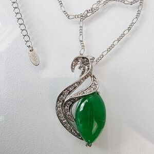 Franz Silver Tone Green Marquise Stone Crystal Swirl Pendant Figaro Necklace